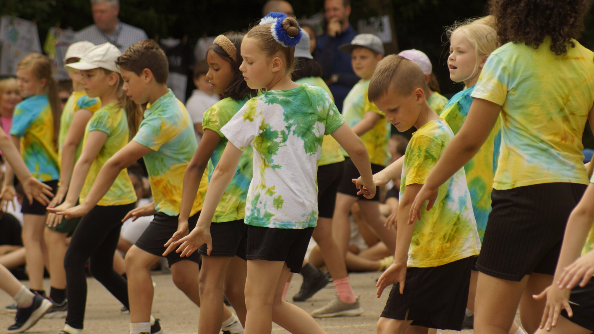 Image of Sidegate Primary School is a vibrant explosion of colour, dance and music for annual Arts Festival