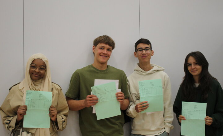 Image of GCSE Results Day 2025