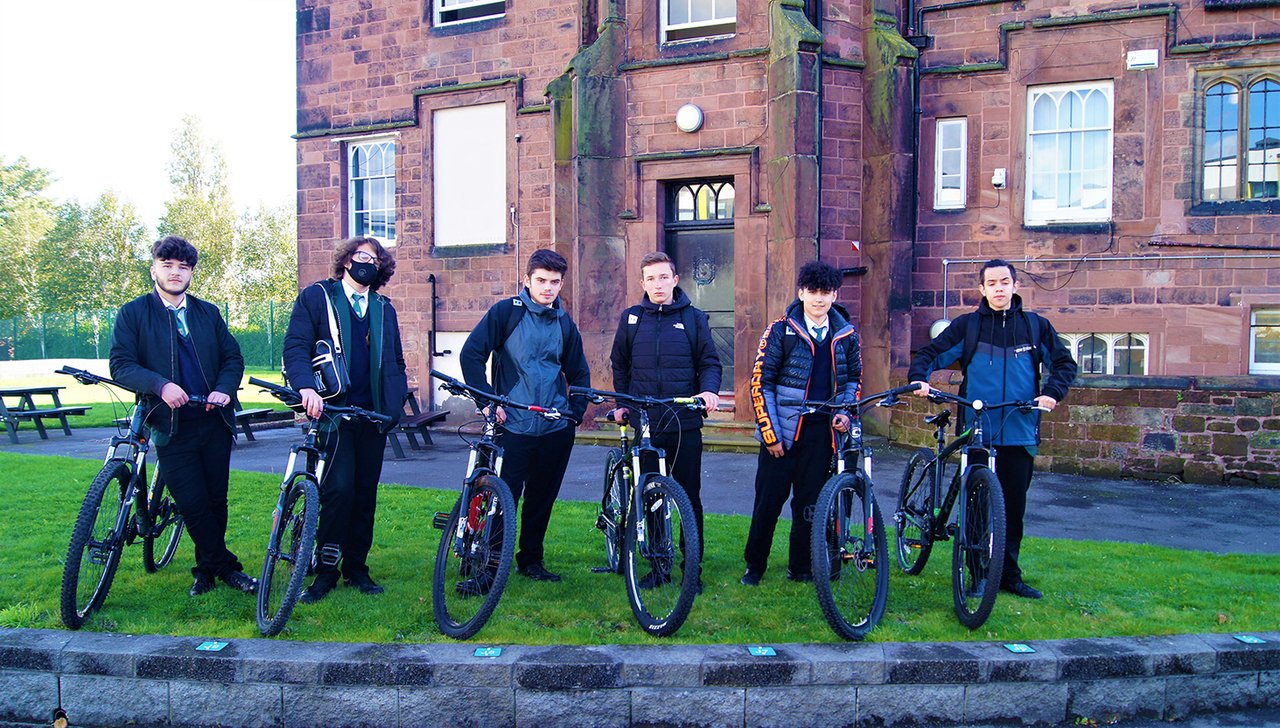 Image of Year 11 Alsop students complete Bike Maintenance Course in partnership with Merseyside Police