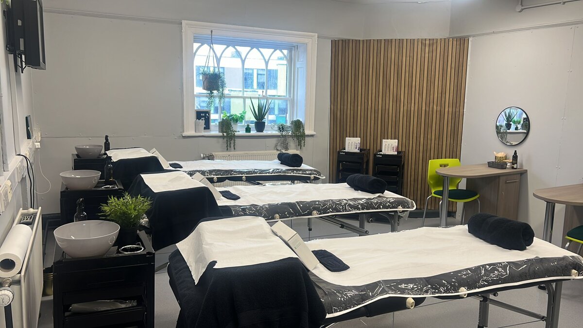 Image of New Beauty Salon: Preparing Alsop Students for Future Careers