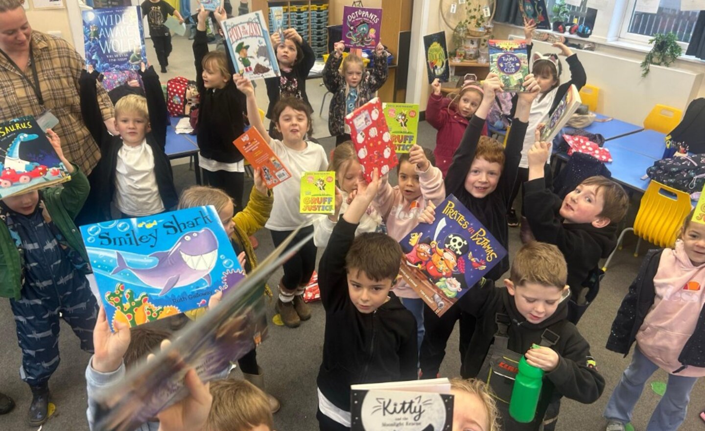 Image of A special visitor delivers books to Cross Fell!