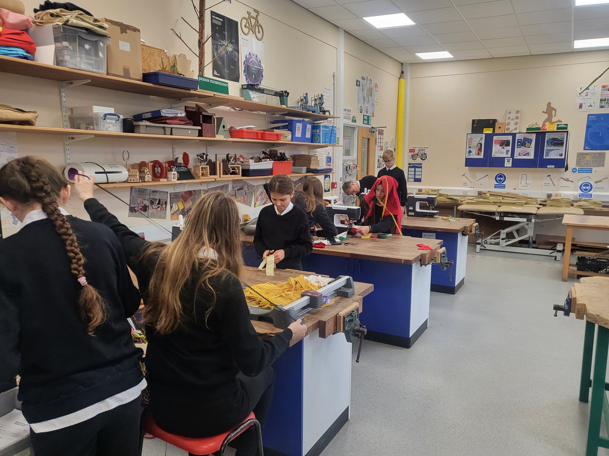 Image of Sewing machine parctical