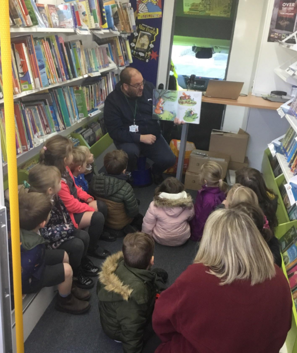 Image of Book Bus