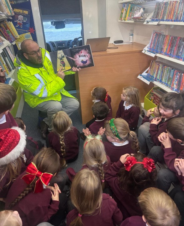 Image of The book bus visits Cross Fell