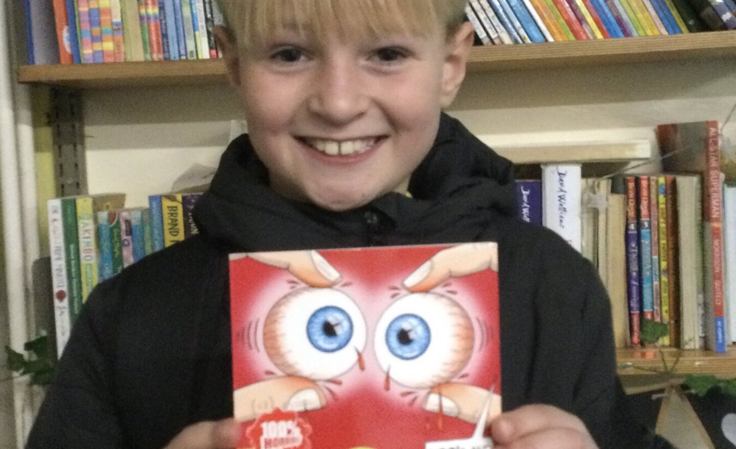 Image of 5 reads raffle winner