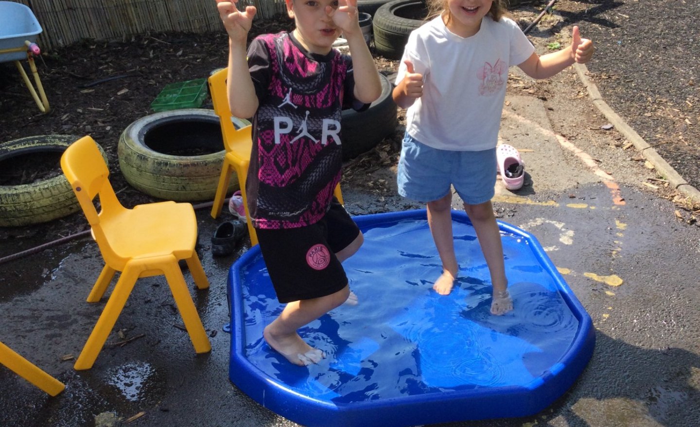 Image of Keeping cool in Class 1!