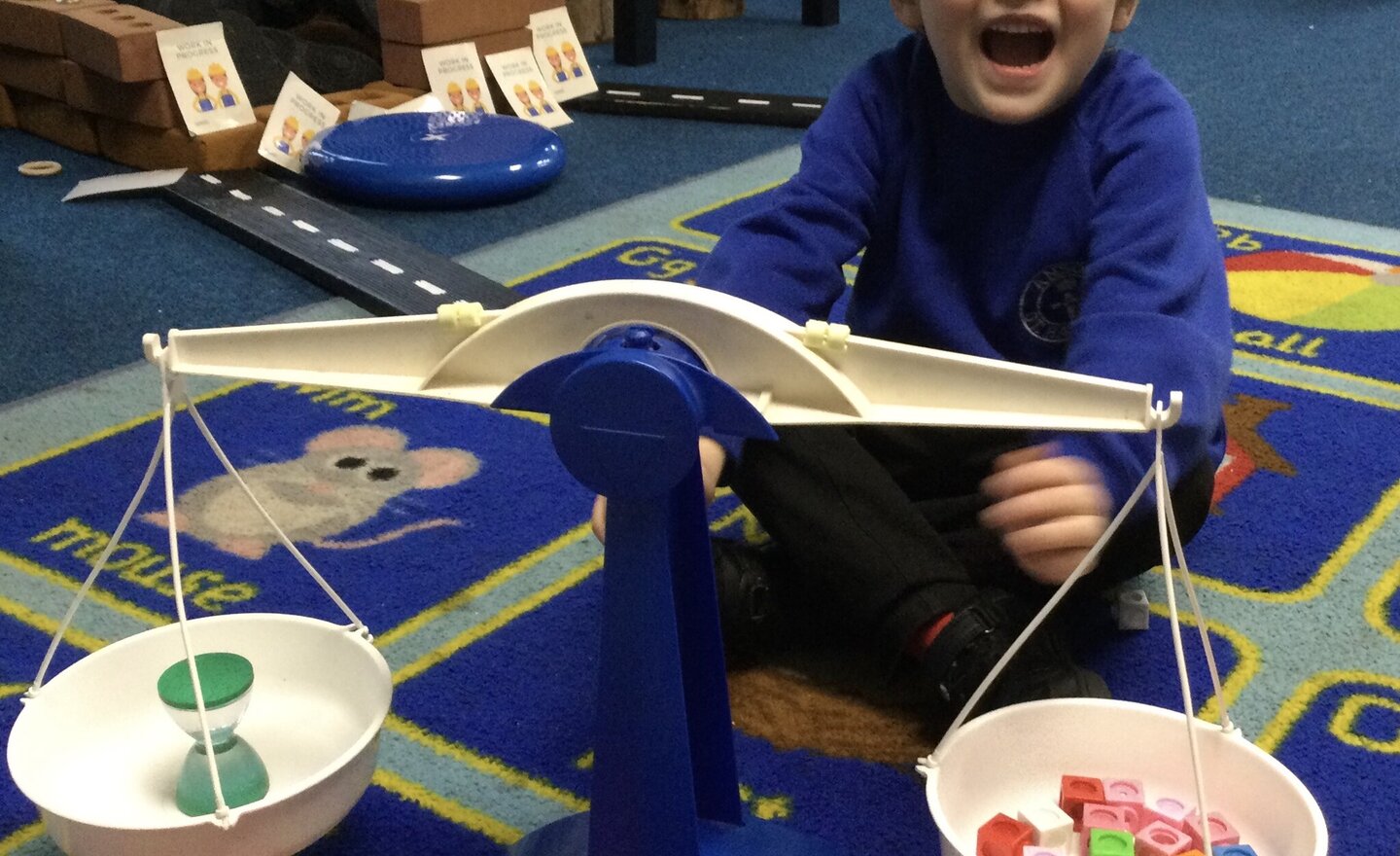 Image of Exploring mass in Class 1!