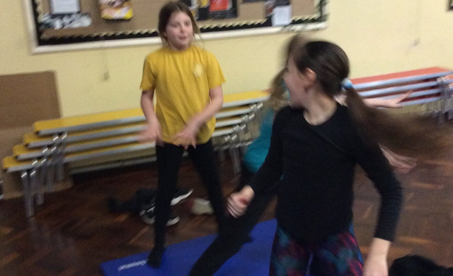 Image of Class 4 PE - Dancing our hearts out