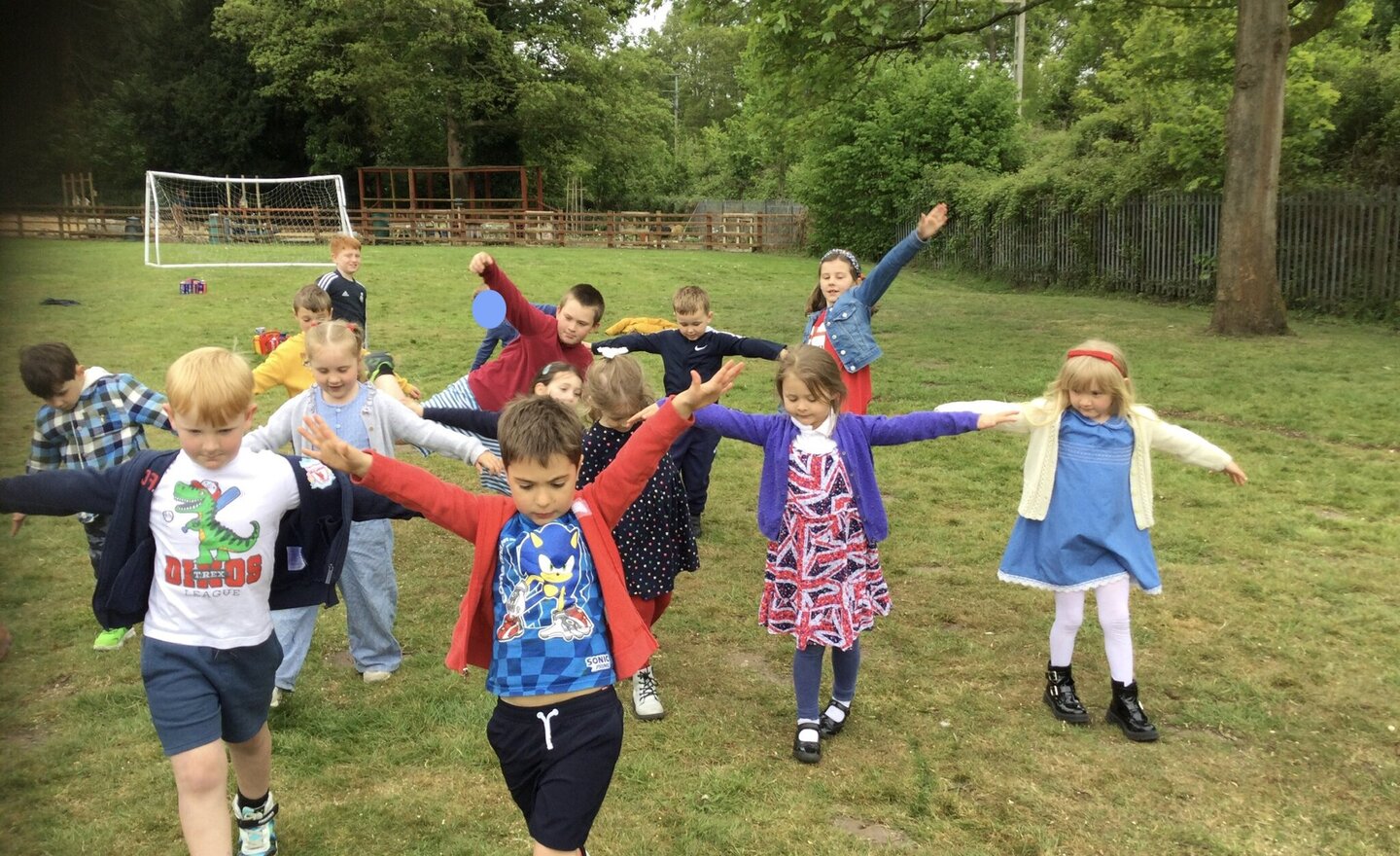 Image of VE Day celebrations in Class 1