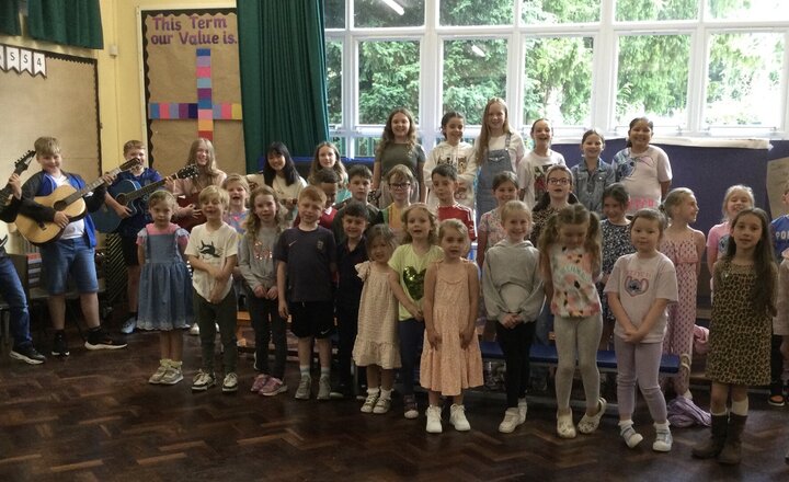 Image of Guitar and choir concert