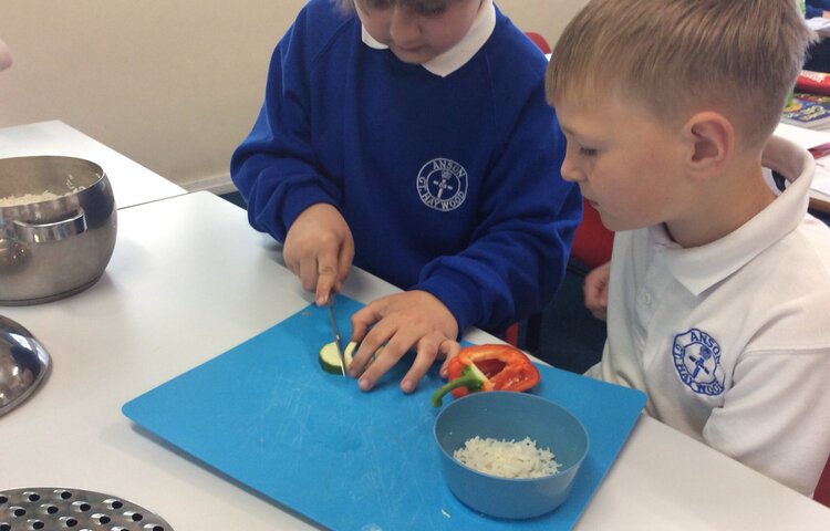 Image of Cooking with vegetables in Design and Technology 