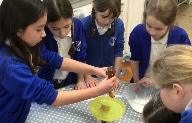 Image of Anglo Saxon baking 