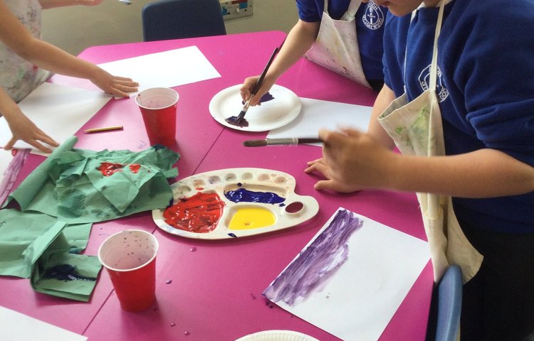 Image of Class 2 colour mixing