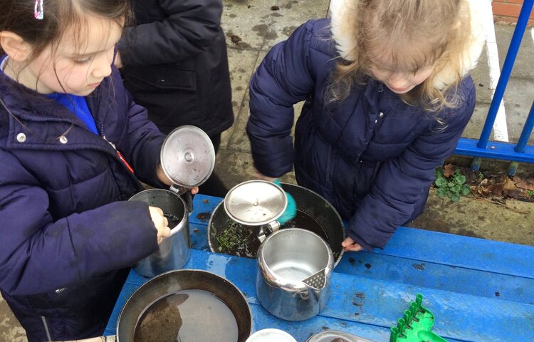 Image of Mud kitchen bakery