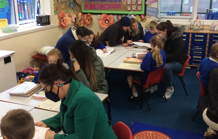 Image of Parents and carers visit Class 3