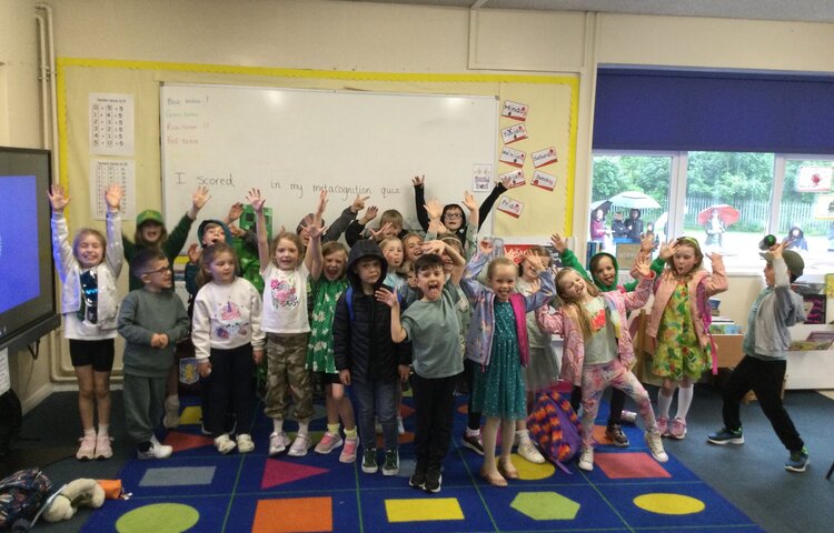 Image of Children's mental health and wellbeing week - Wear it green day!