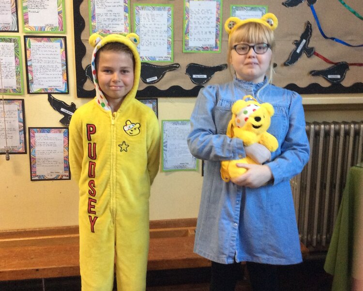 Image of Pudsey visits Class4