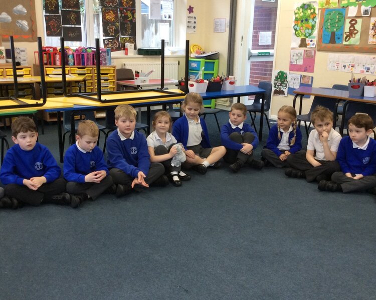 Image of We’re all good friends in class 2!