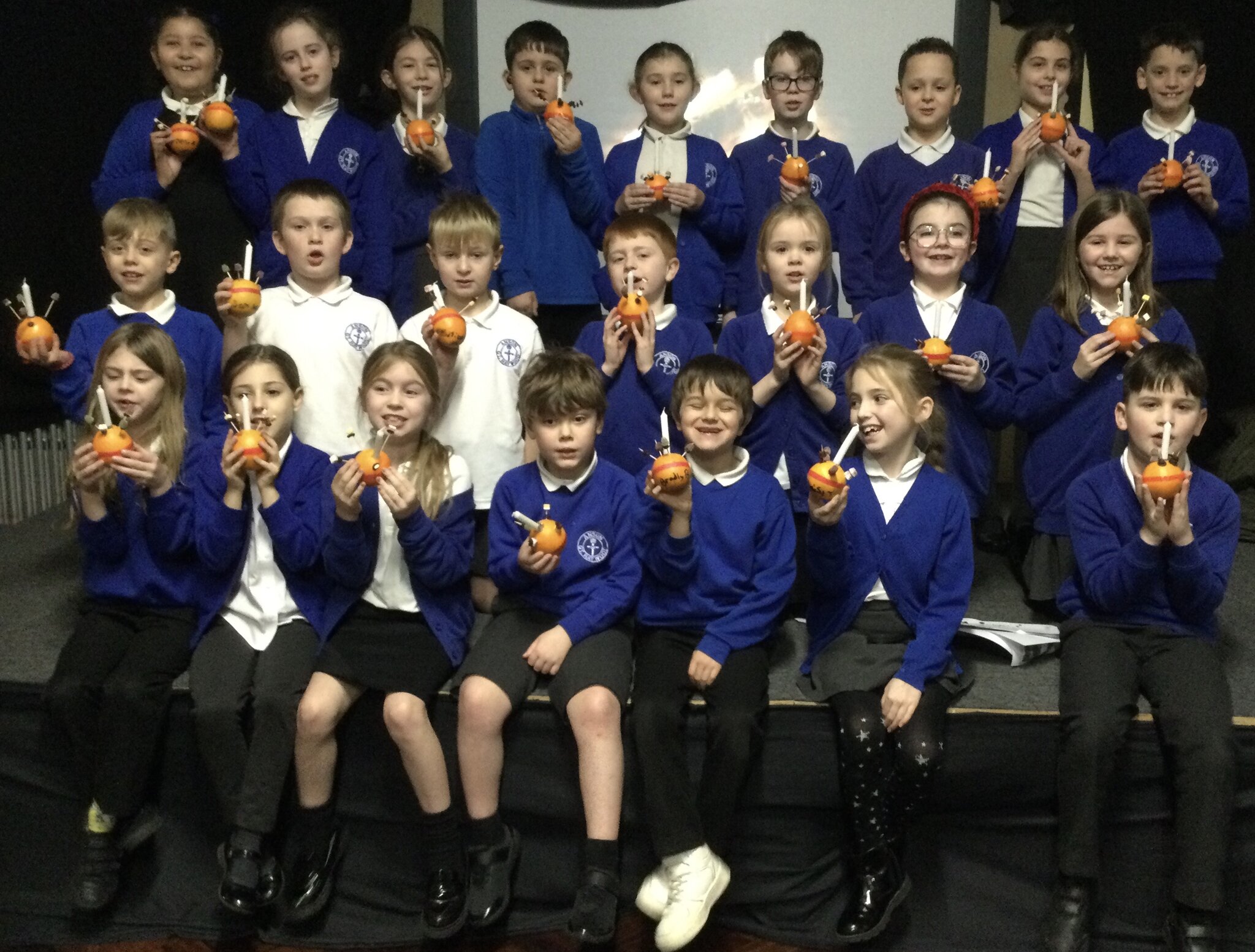 Image of Christingle making 