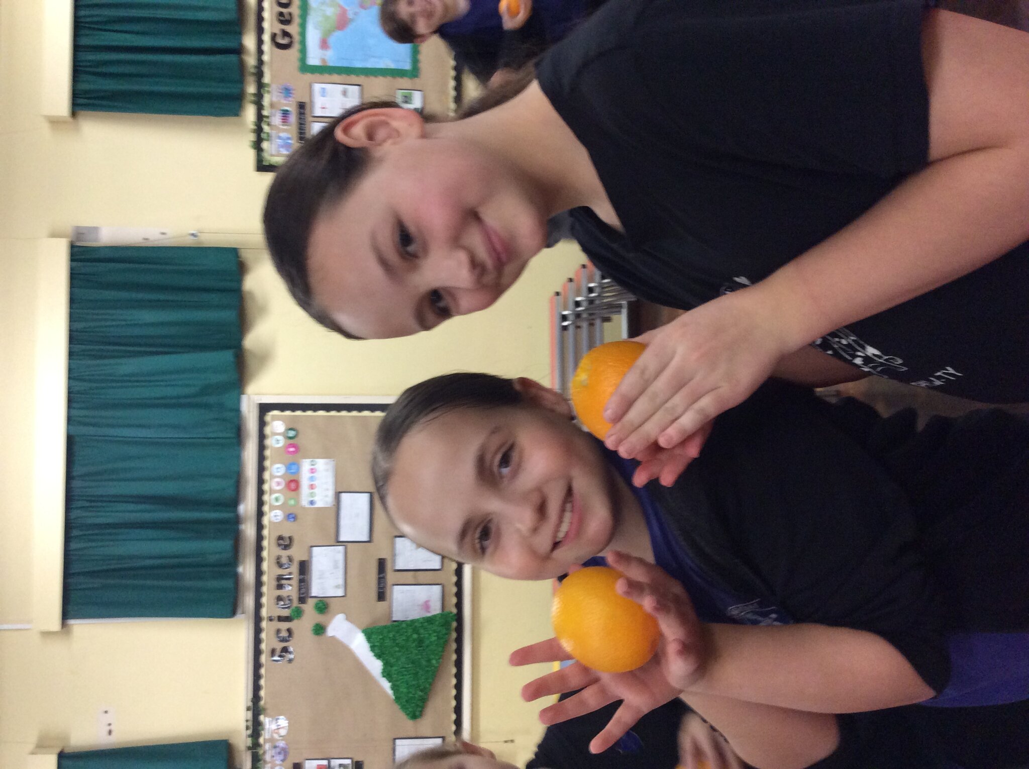 Image of Christingle making Class 4 2025