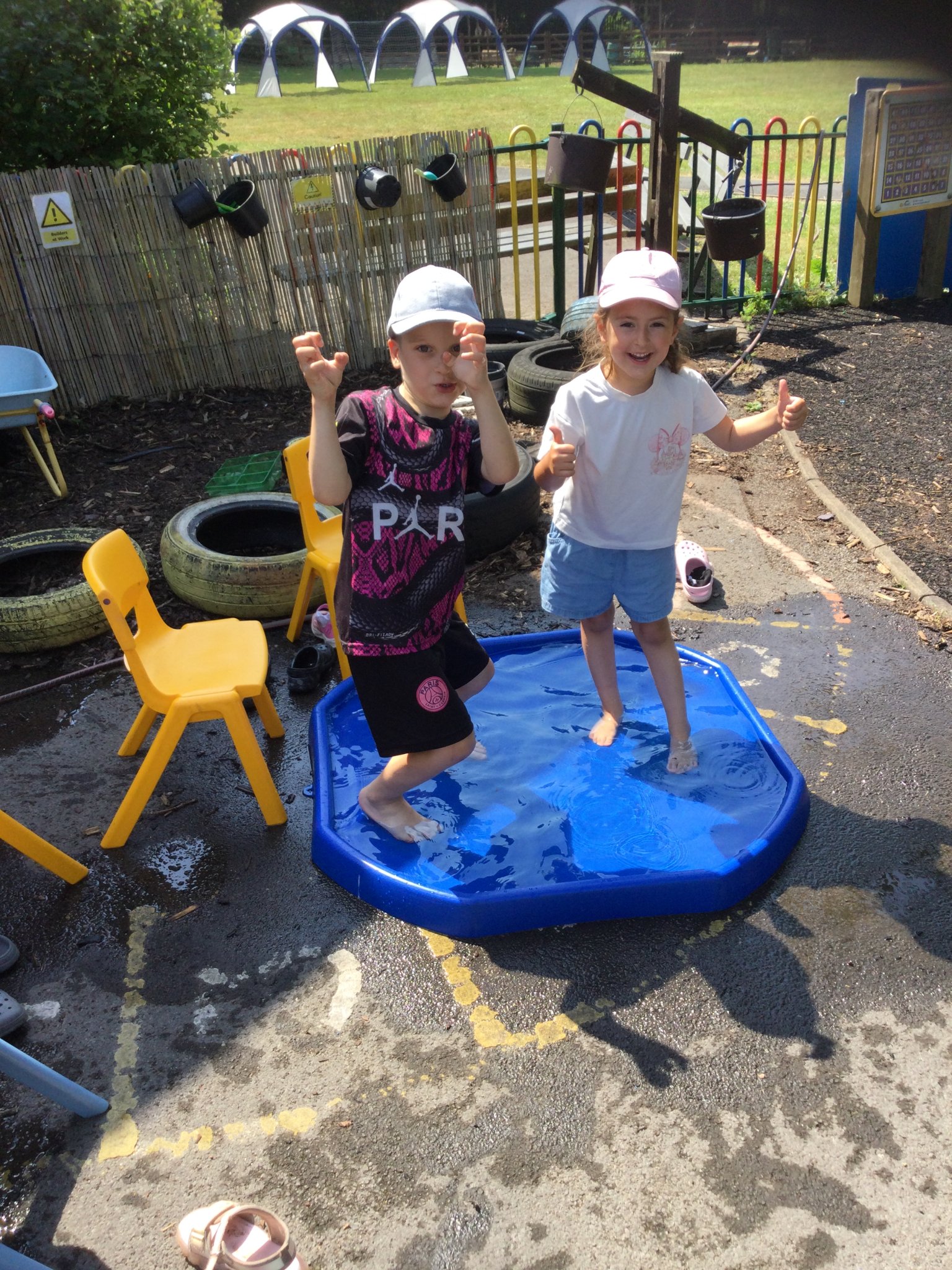 Image of Keeping cool in Class 1!
