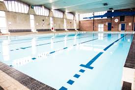 Image of Swimming starts  for Year 4