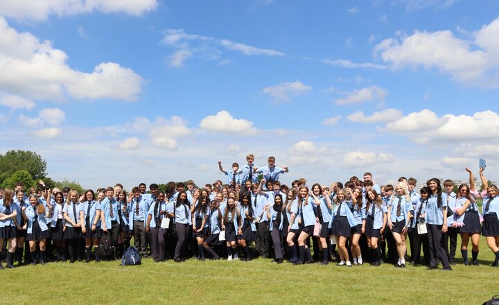 Image of Year 11 celebrate their last day