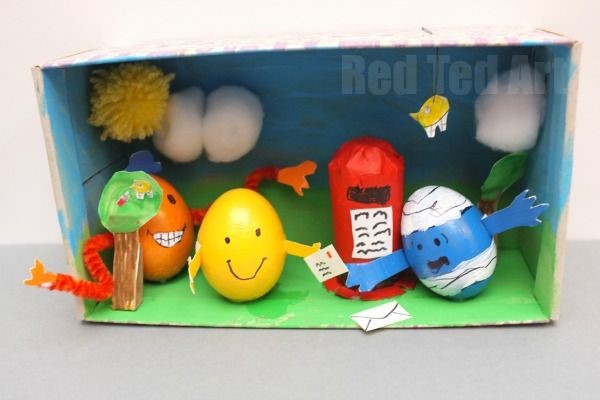 Image of Decorate an egg competition