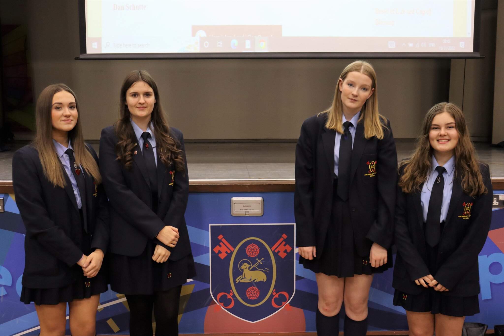 Image of Year 11 pupils set up a food bank in school 