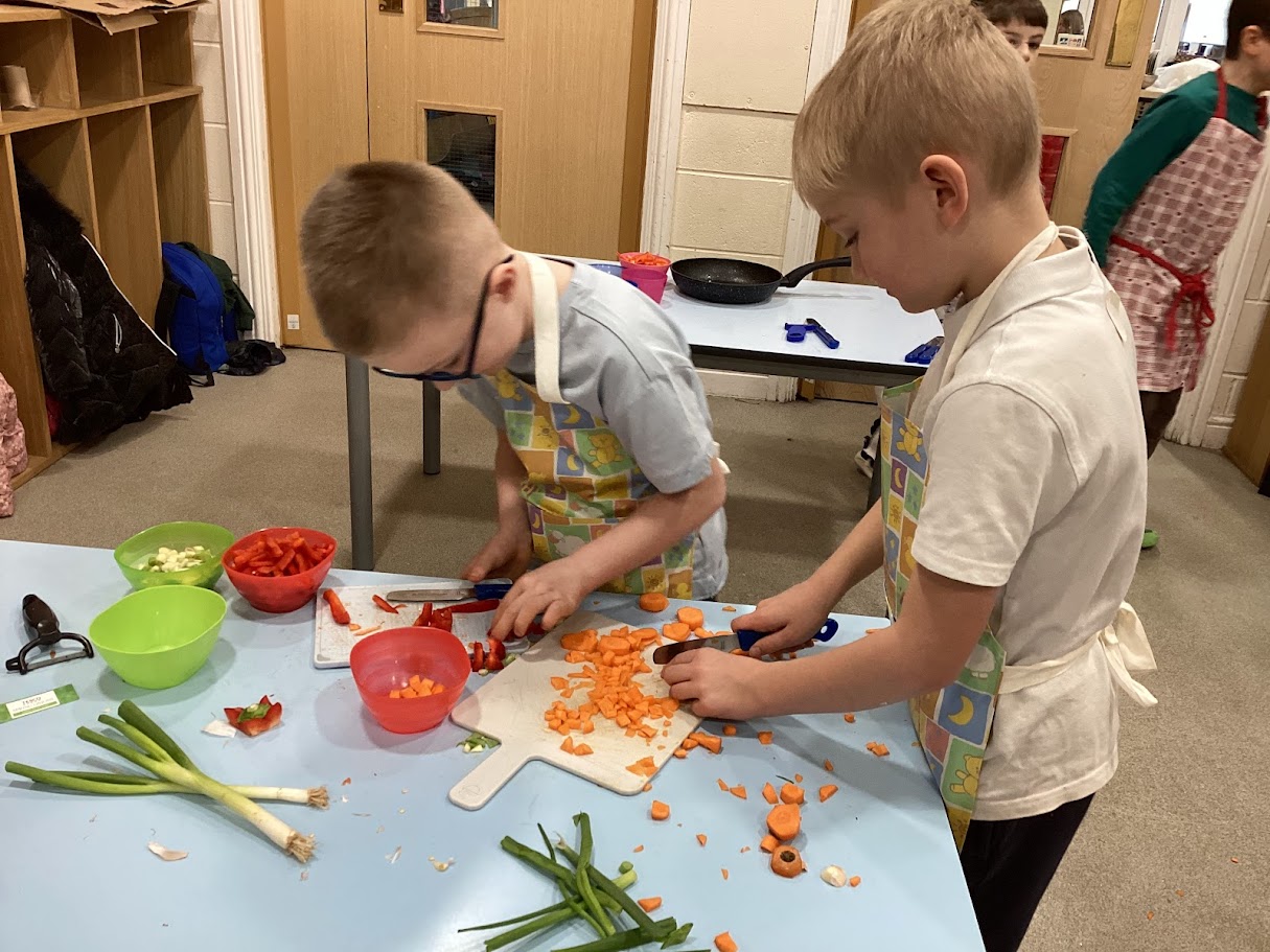 Image of Year 2 and 3 Get Cooking in DT