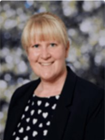 Mrs N Glover