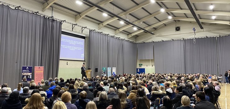 Image of Hundreds attend the Applicant Welcome Evening 