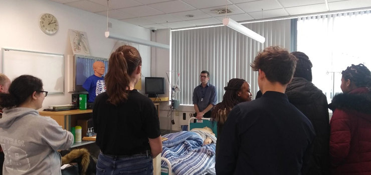 Image of Healthcare visit to Huddersfield University