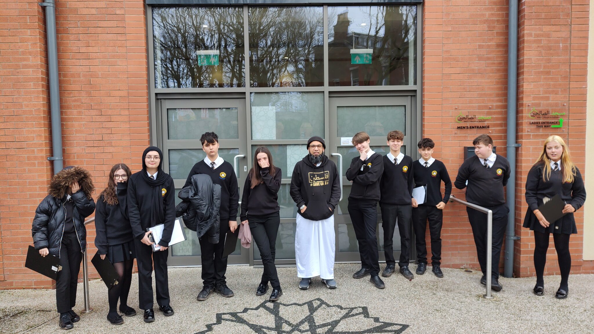 Image of Year 10 GCSE Visit to Masjid-E-Saliheen