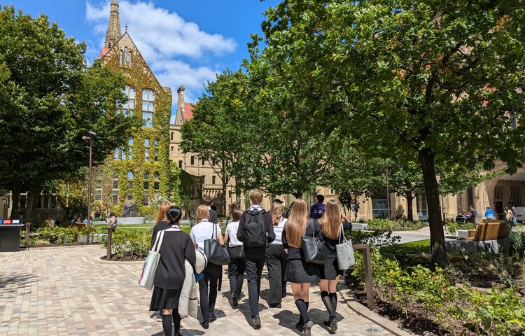 Image of Year 9 Scholar's Club Graduation