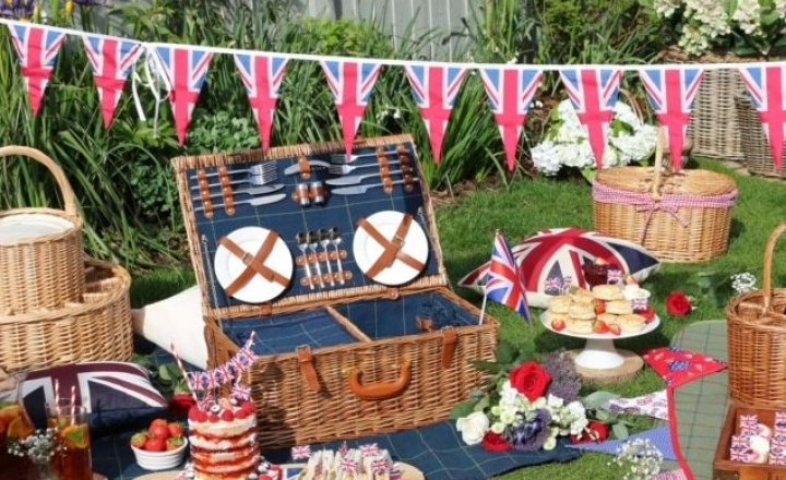 Image of Non-Uniform Day & Astley Park Picnic
