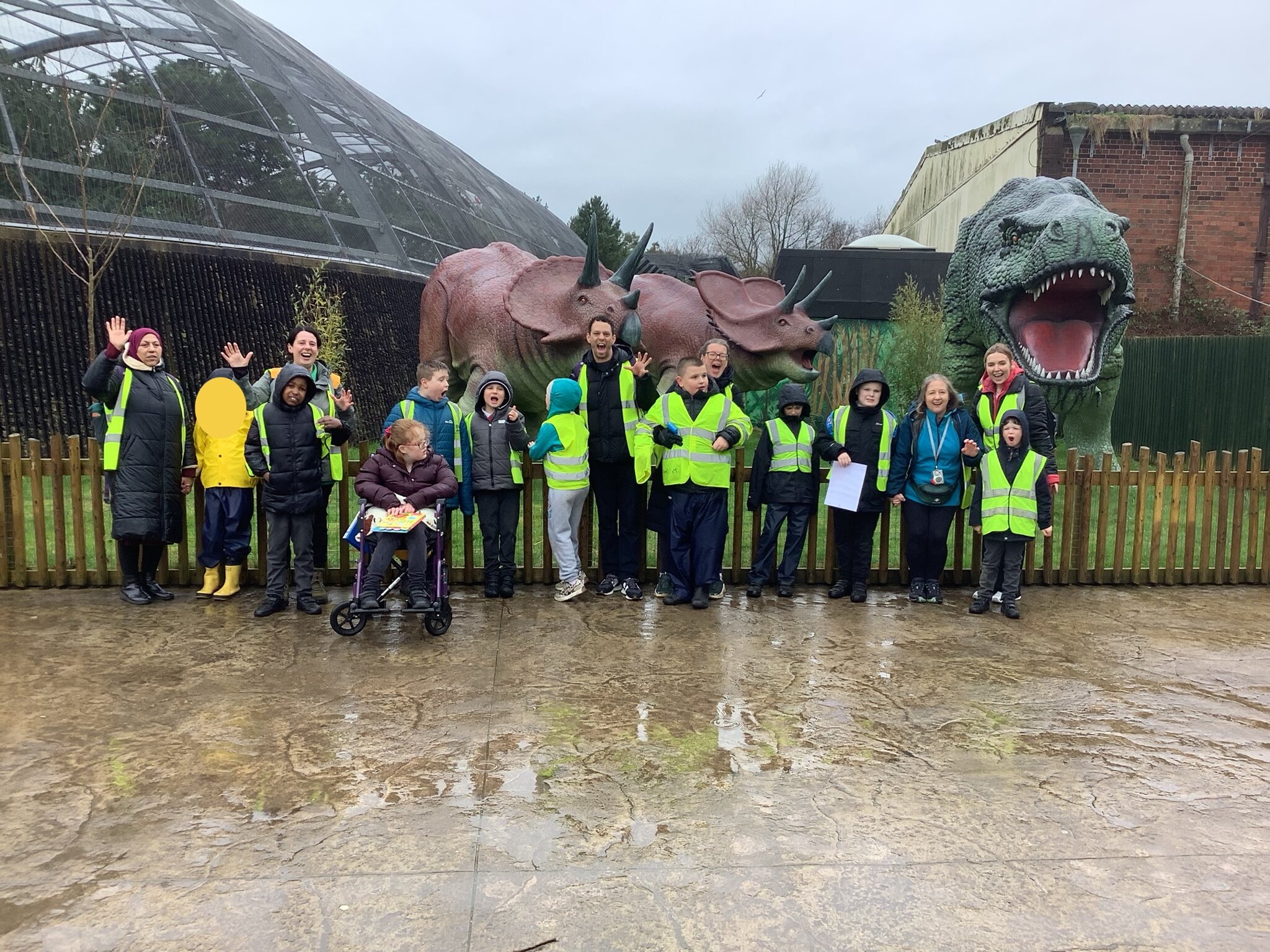 Image of Sycamore go to the Zoo!