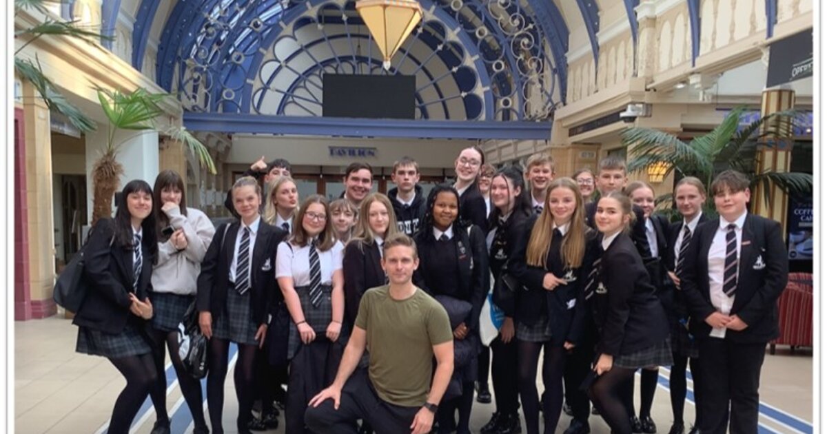 Blood Brothers Trip | Balshaw’s Church of England High School