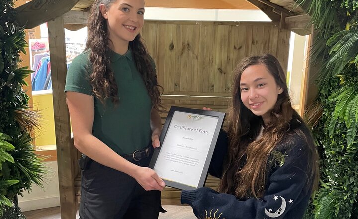 Image of Memorial Garden Funds Boosted by Dobbies!