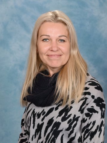 Miss A Dunford