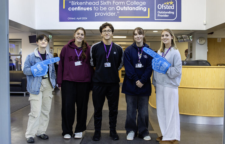 Image of First day of term for NEW students