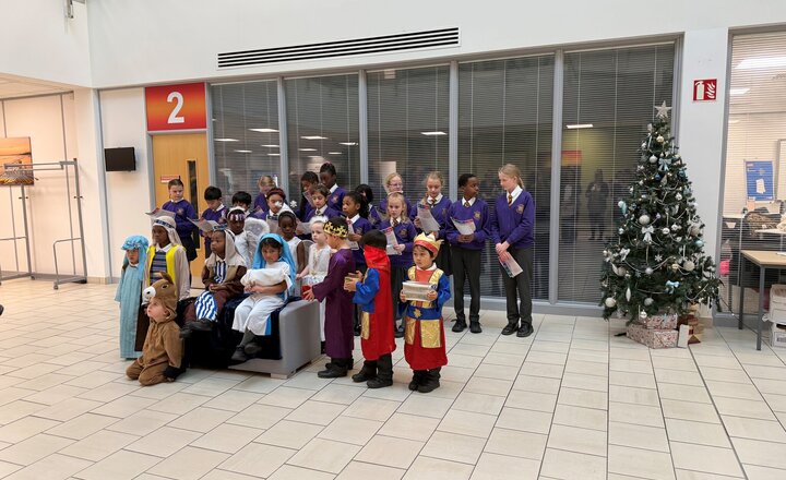 Image of Children’s carol-singing sprinkles some festive magic in Houghton le Spring