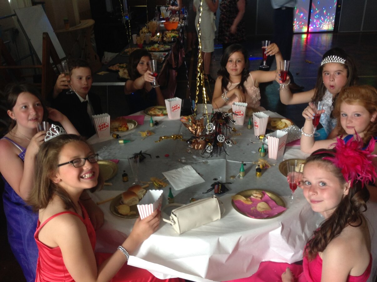 Year 6 leavers Prom | Boarshaw Primary School