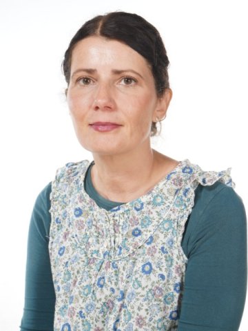 Mrs L. Farry