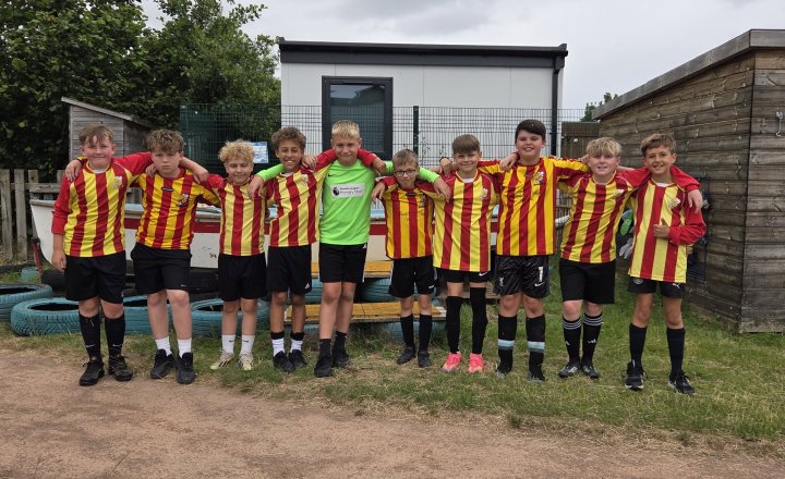 Image of Year 6 Shine in Inter-MAT Football Friendly