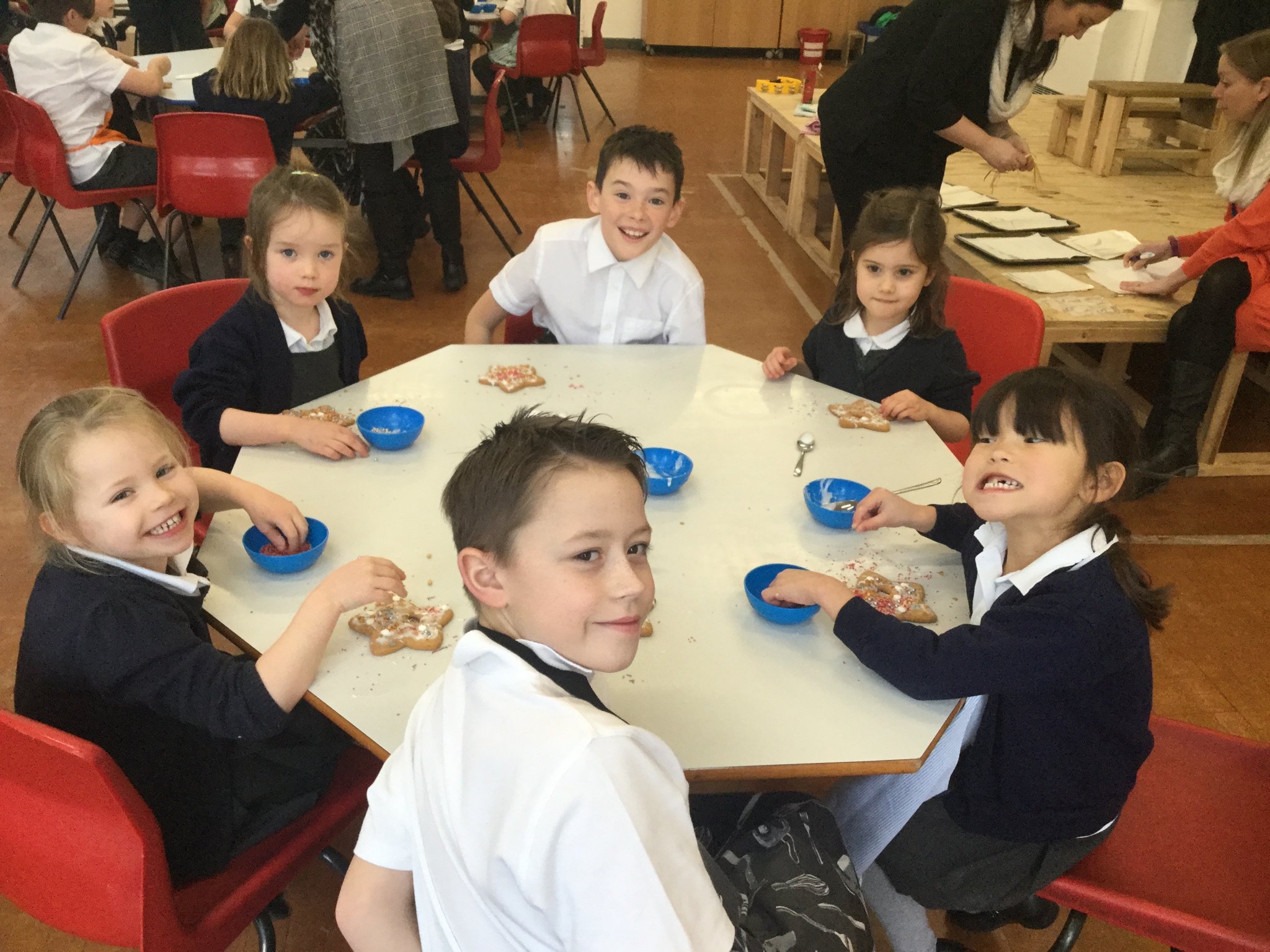 Image of Buddy Time: Christmas Biscuit Decorating