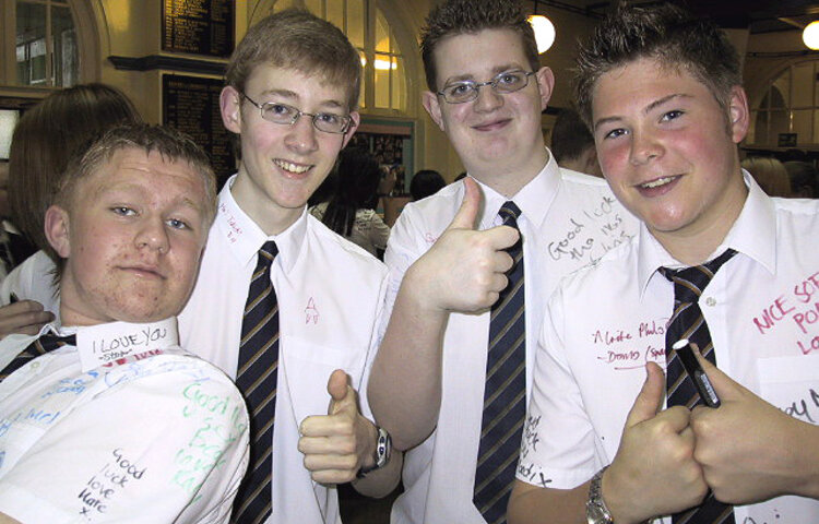 Image of Shirt Signing 2004