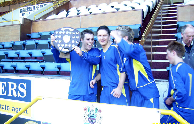 Image of Football Under 19 County Champions 2006