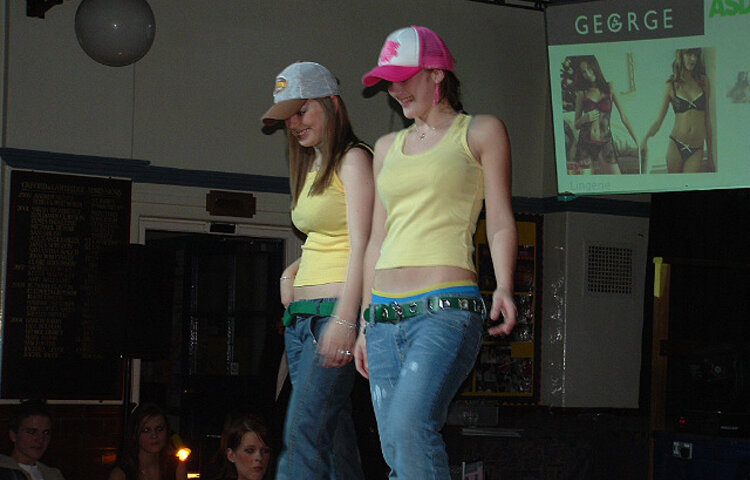 Image of Fashion Show 2004