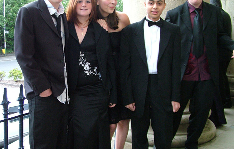 Image of Year 11 Leaving Ball 2004